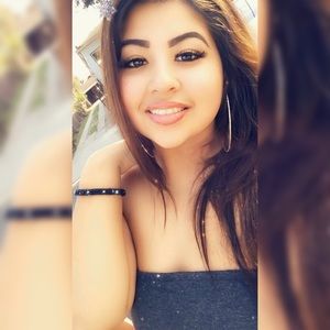 Meet your Posher, Nathaly